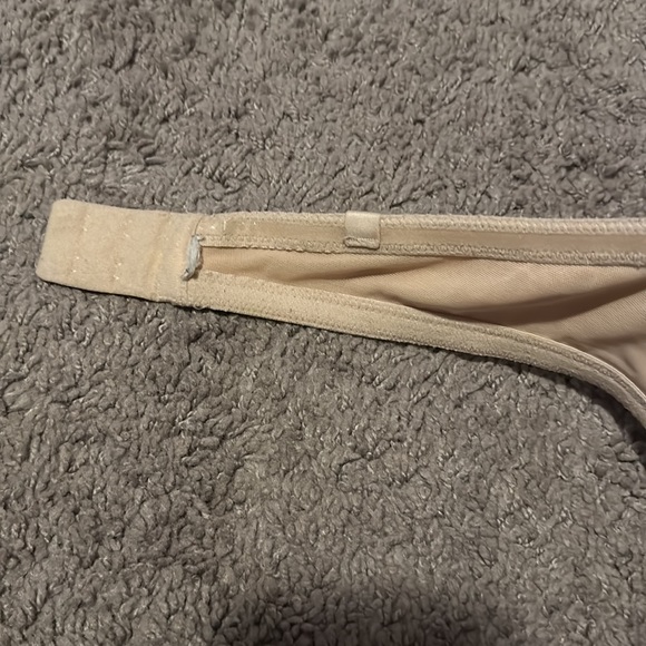 PINK Nude Strapless Bra - Picture 8 of 9